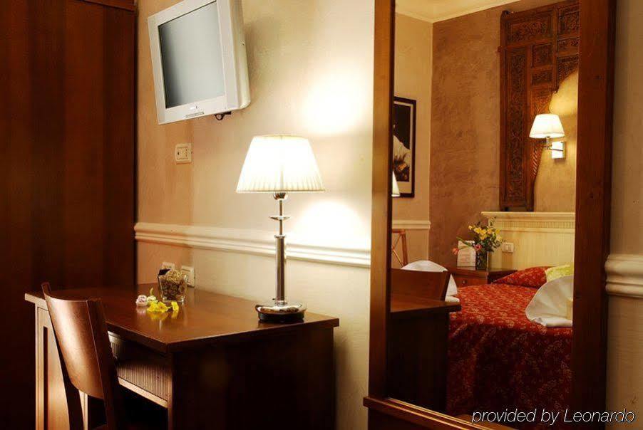 Hotel Caravaggio Rome Bilik gambar